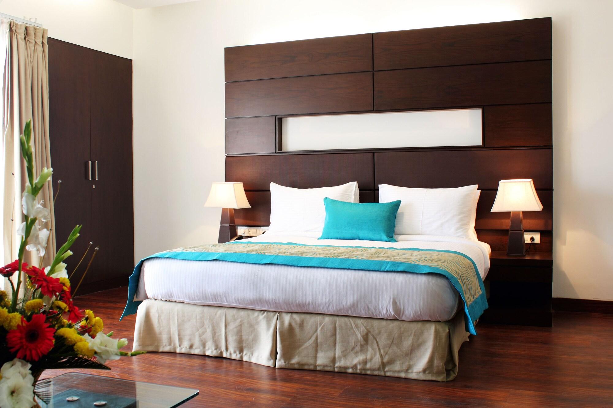 Stately Suites Mg Road Gurgaon Exterior foto